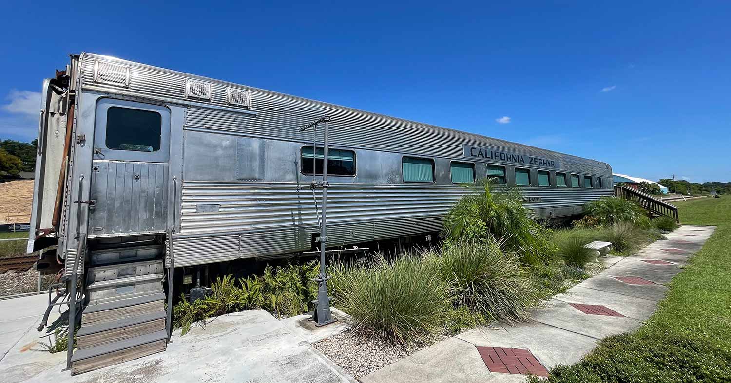 Dining Car